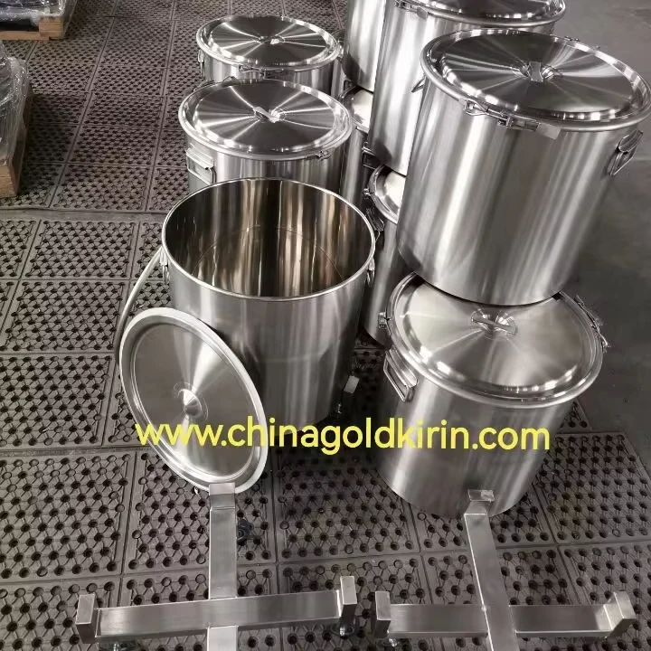 Mobile Container Vehicle for Convenient Transportation of Drums Pails & Barrels