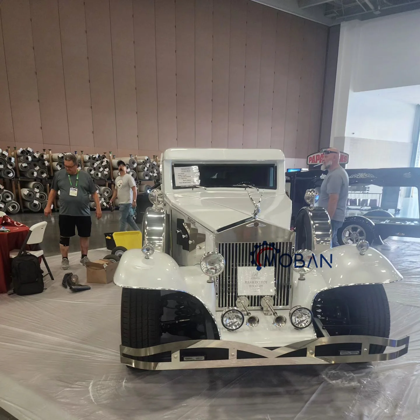 Fashion Vintage Hearse Funeral Chariot Electric Funeral Hearse Funeral classic car/Customized Bahamas Electric Horse Hearse