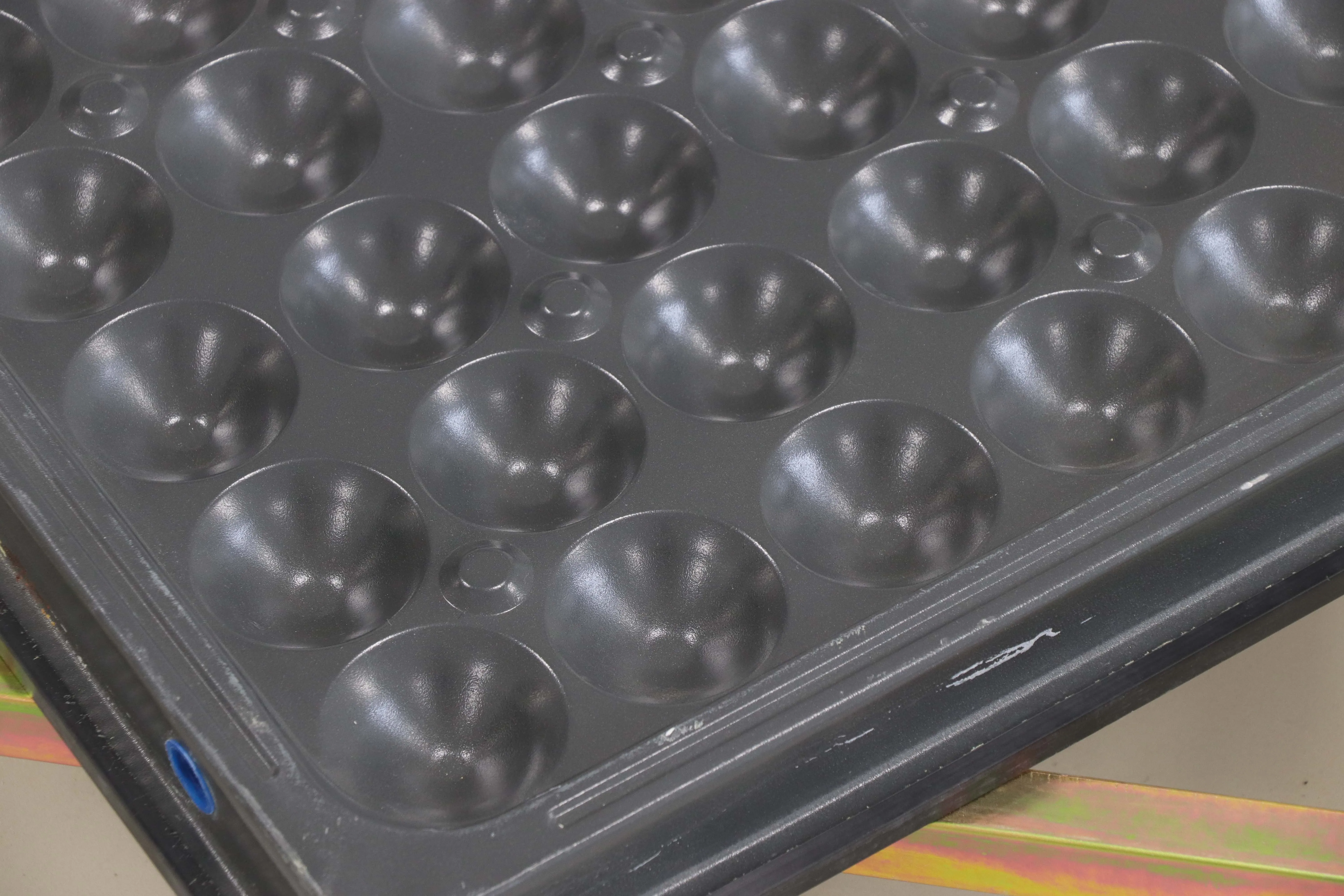 porcelain raised floor tiles factory plant raised floor  yellow Polycrystalline ceramic tile Anti static floor