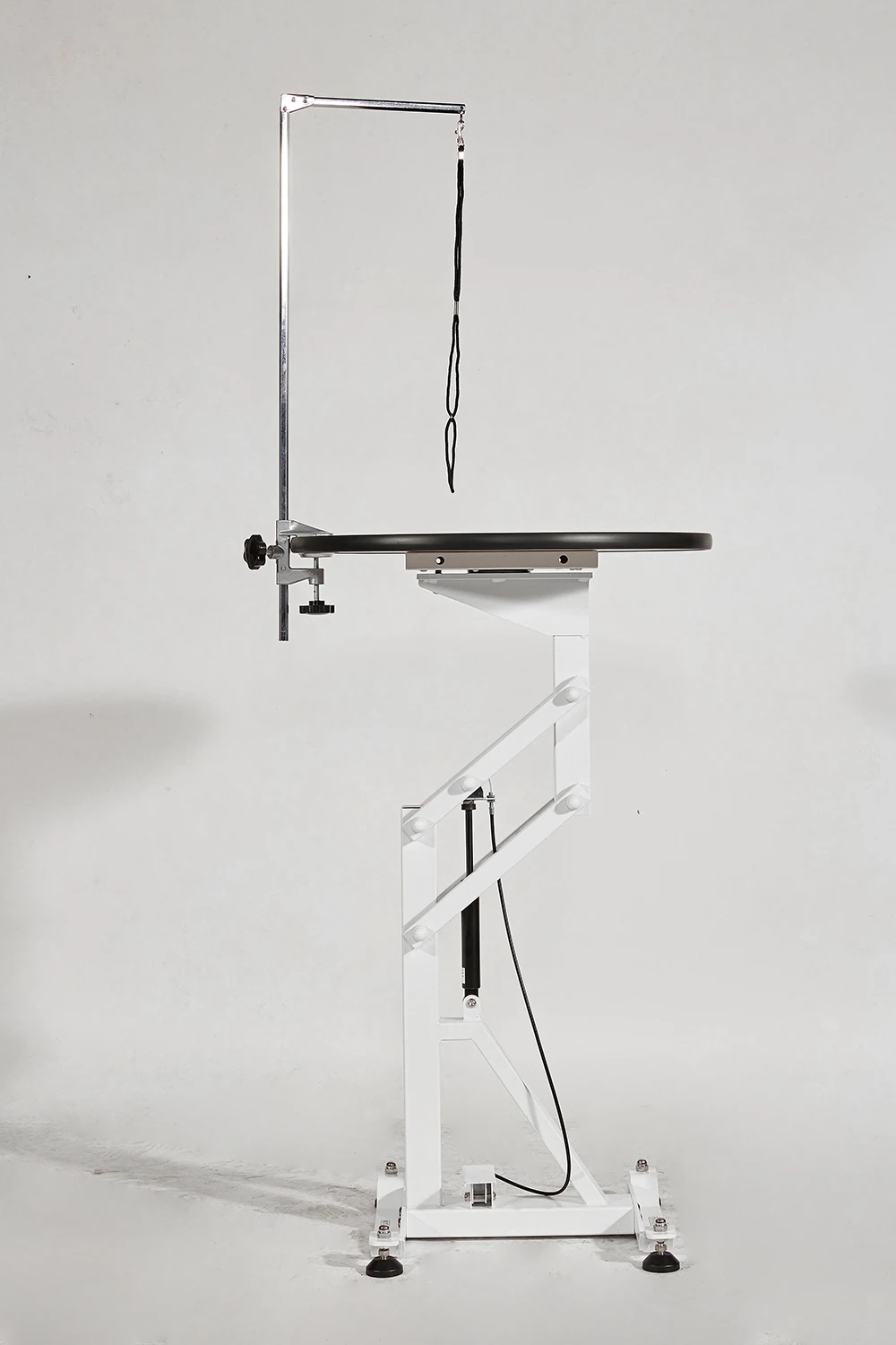 Novelty Designed Round Tabletop Table Multifunction Grooming Table Factory supply quality assurance Dog Grooming Table