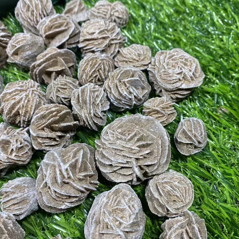 Wholesale different sizes rough raw natural rough Desert rose Sandblasting stone for sale