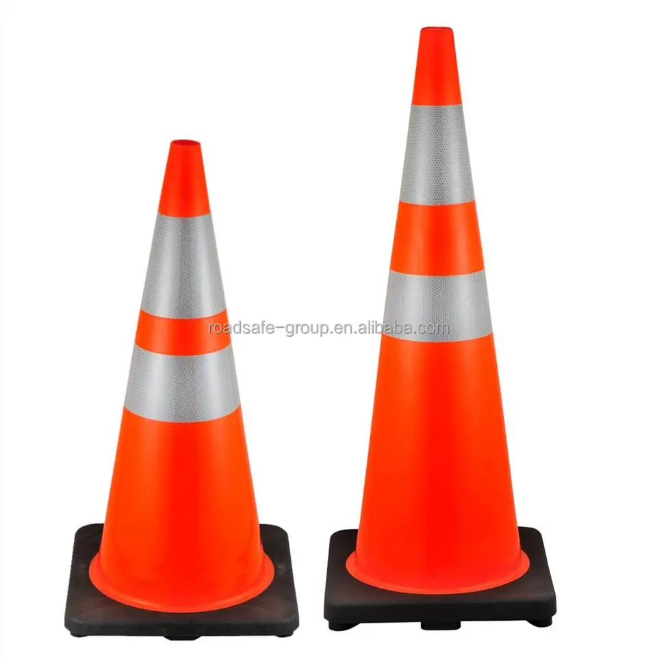 High Quality Road Cone Reflective Fat Body PVC Road Cone With Black Base Use Safety Traffic Cone 70cm Australia