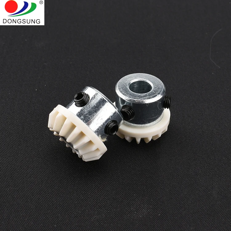 Household sewing machine spare part Vertical Top Shaft Gear for Singer 155819