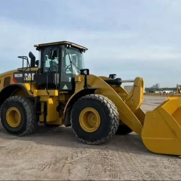 Колесный погрузчик CATERPILLAR CAT 962m 950GC в Шанхае лидер продаж хорошее качество