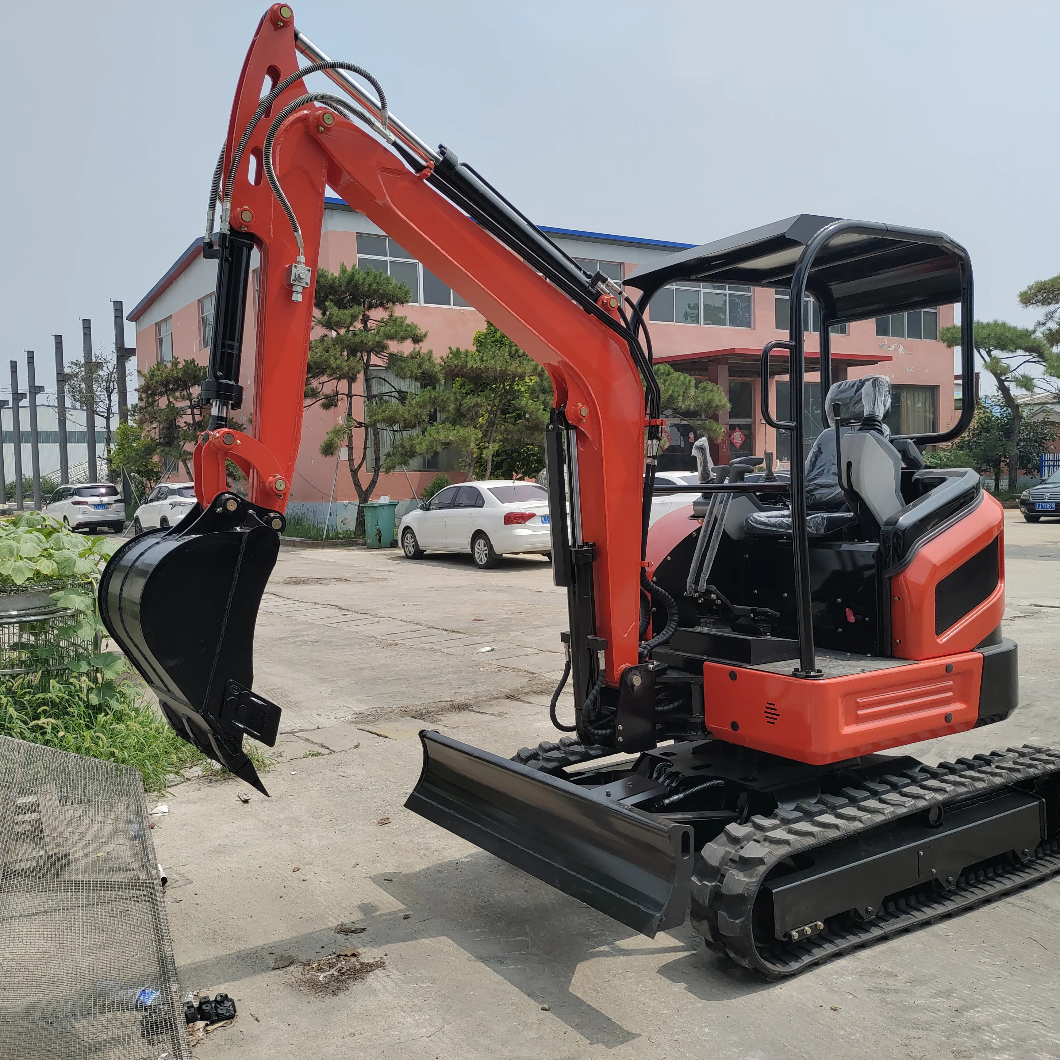 High Quality 1.5ton Mini Excavator Factory Wholesale Crawler Mini 1.8ton 1ton2ton Excavadora Hot Selling Excavator Machine