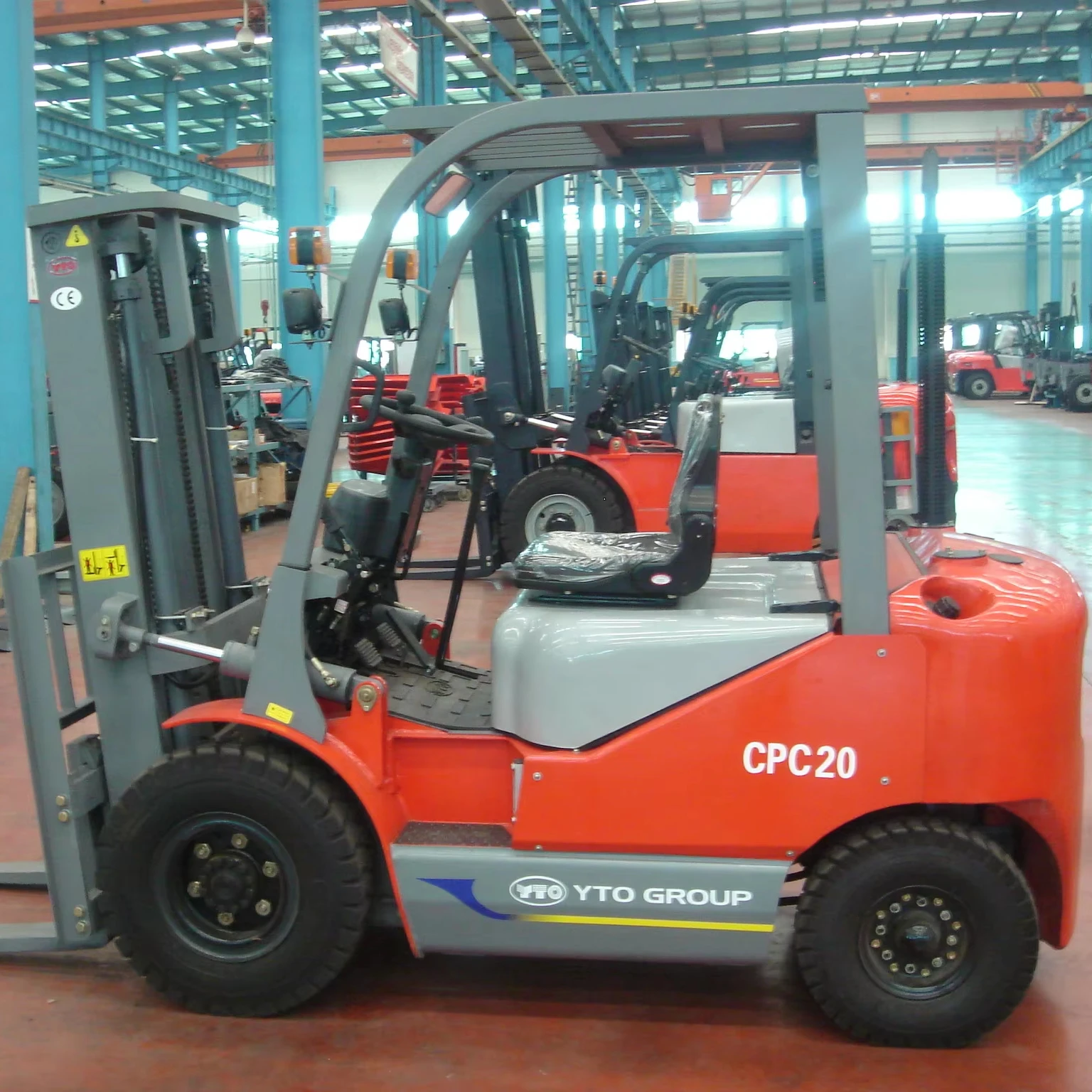 China Forklift new design diesel forklift CPC20 2000kg container forklift with triplex mast side shifter