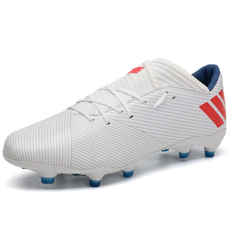 2021 Low Cut No Brand Fashion Comfortable HG Outdoor White Men Soccer Shoes Football Wholesale