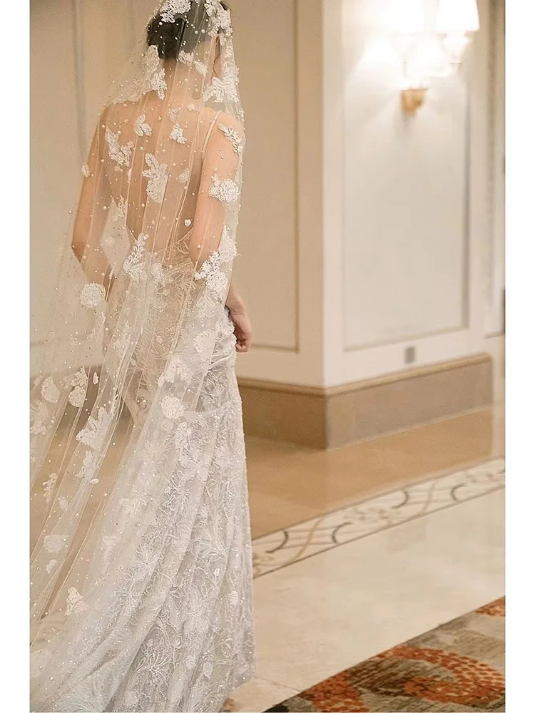 Veil bride main wedding dress Pearl headdress Vintage flower Champagne color long tail wedding