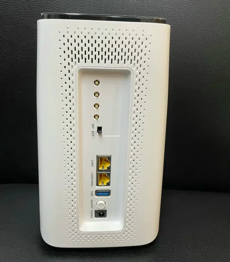 5GEE Router CPE 4.67 Gbps EE5G EasyNet Wireless 5G Modem WiFi6 Home Router