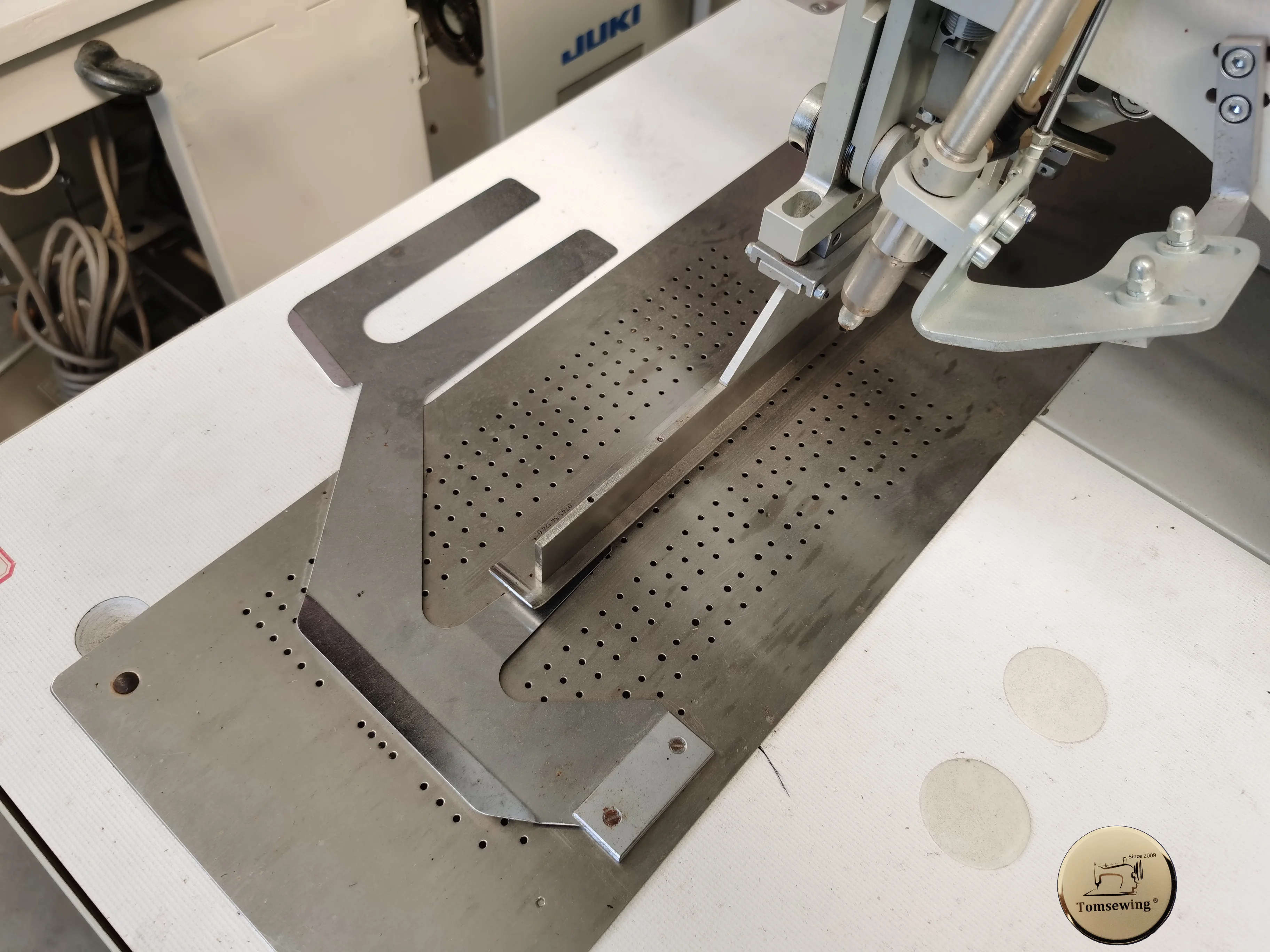 Used Durkopp 745 Automatic Pocket Welting Machine Second Hand Reconditioned By Tomsewing Sale in Italy Turkey