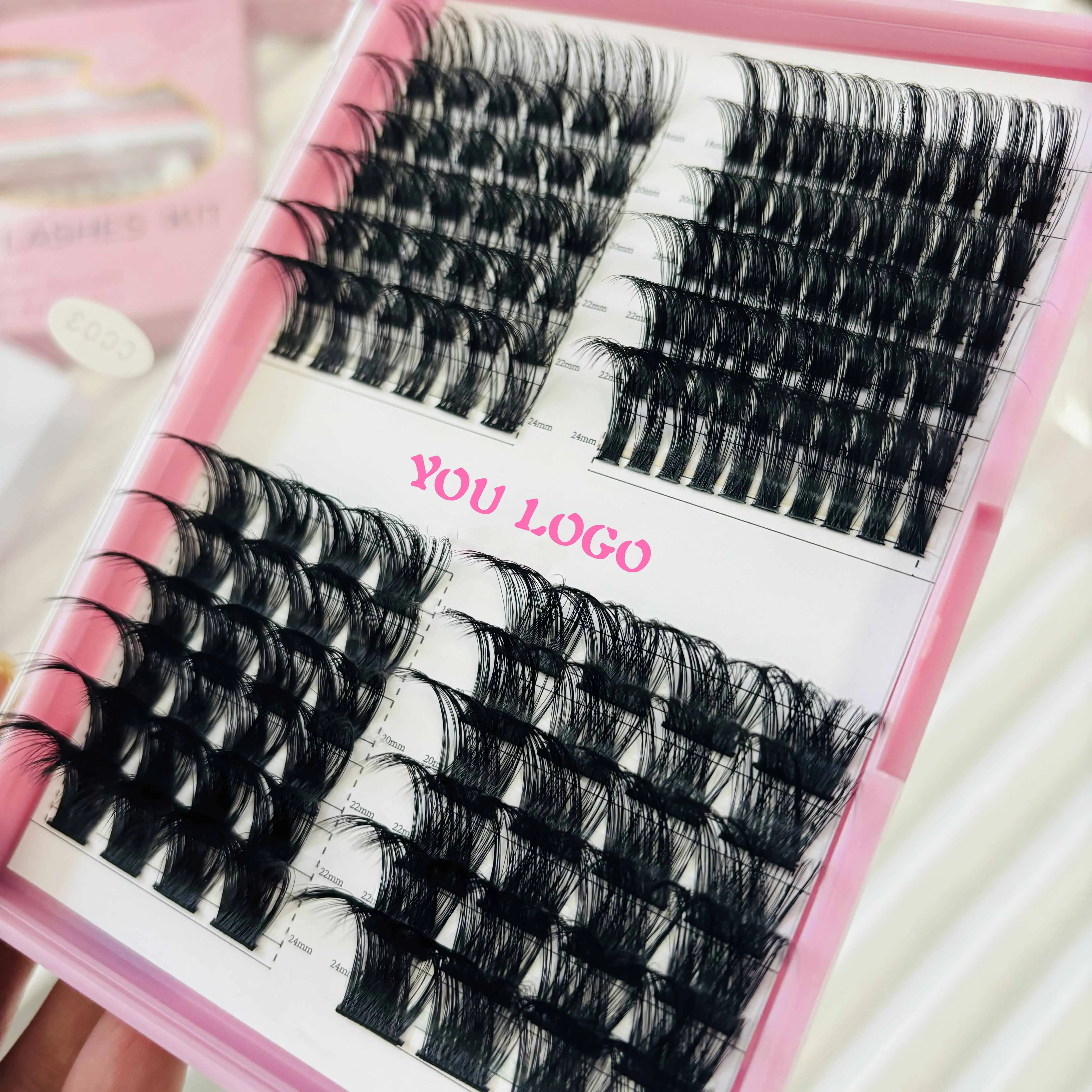 Factory Price Cluster Lashes 240pcs 40D DIY Eyelash Extension Eyelash Extension Kit 10-18mm Fluffy Lash Clusters