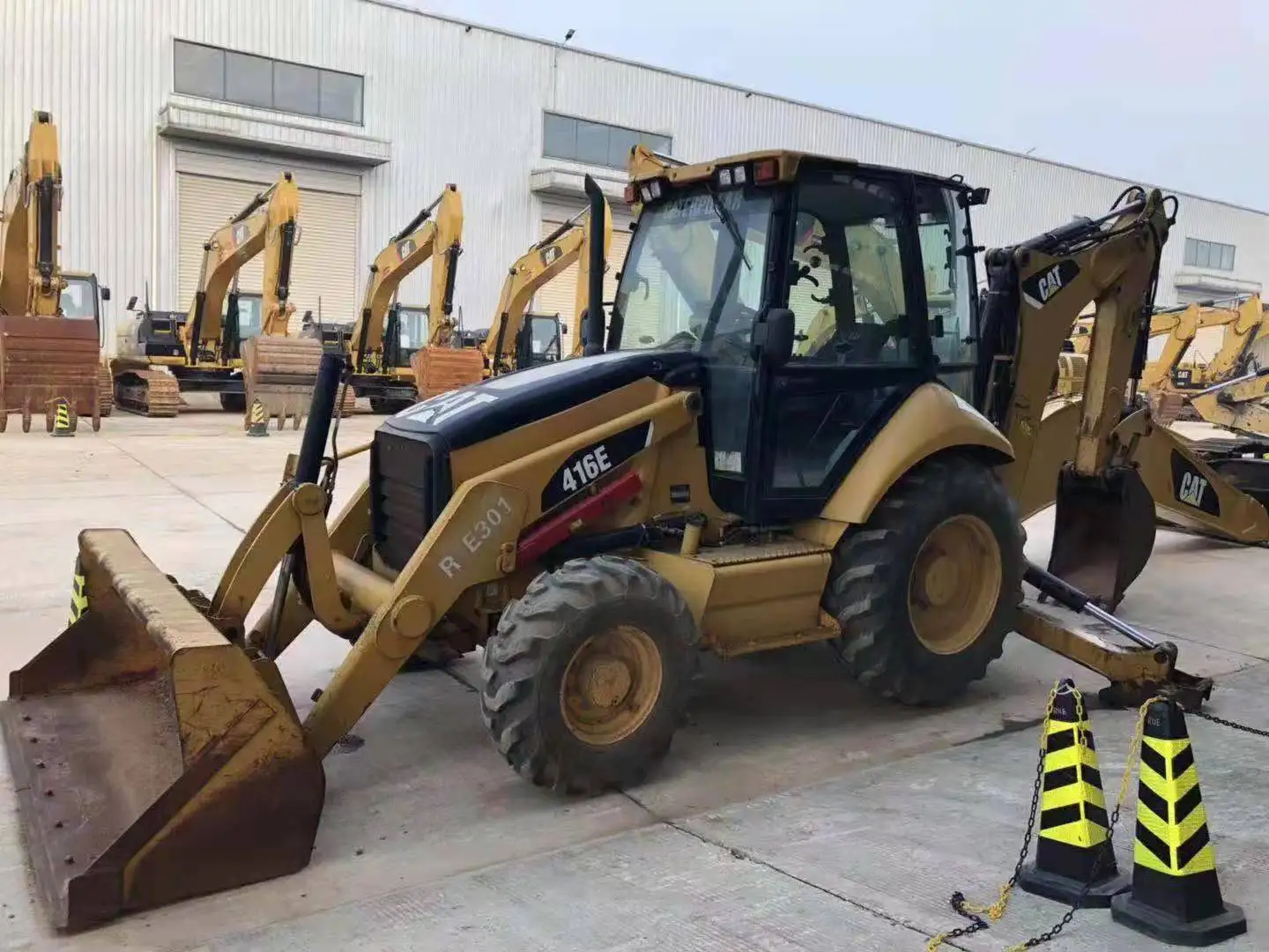 CAT 416E для продажи гусеничный экскаватор-погрузчик б/у в Китае Ретро экскаватор cat 416
