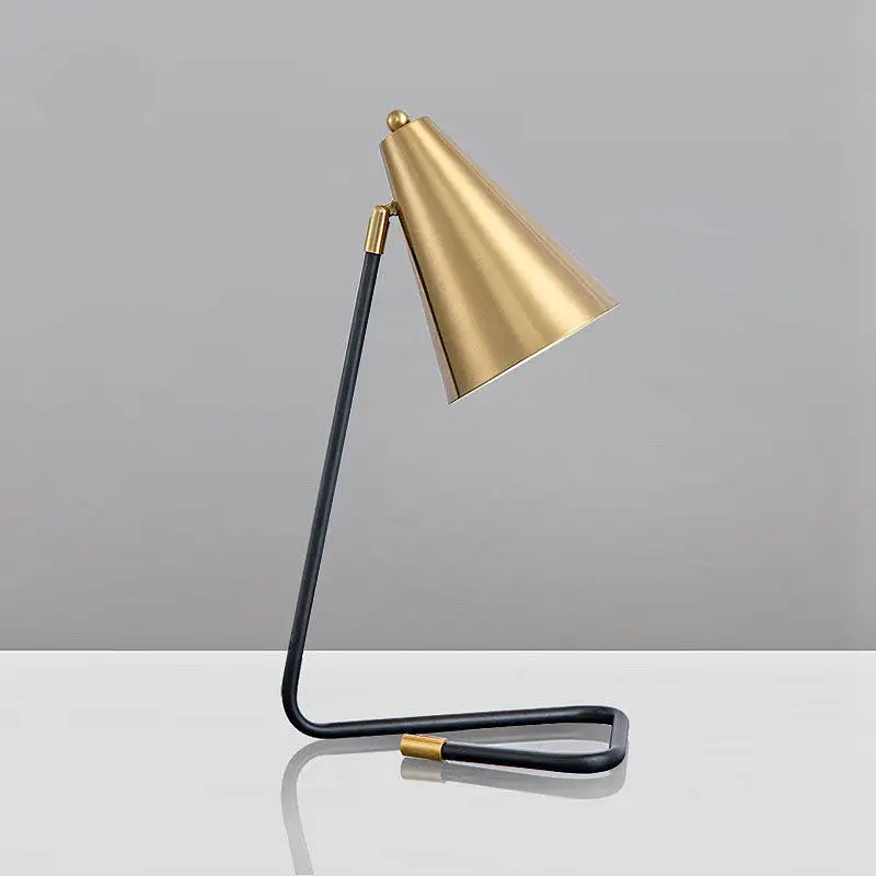 2024 New Design Bedside Lamps Nordic Desk Light Modern Table Lamp For Reading