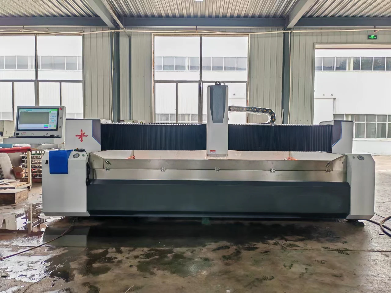 Cnc Intelligent Glass Drilling Machine Milling Polishing Machine All In One Glass Processing Center