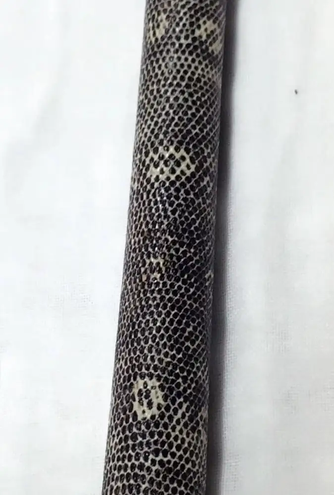 tiger grain wood with  real lizard leather wrap radial joint billiard pool cue with maple extension