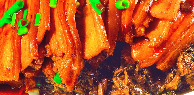 MRE meal vacuum packed ready to eat custom oem party Travel Military Camping 3R food preparation Braised Pork with Preserved