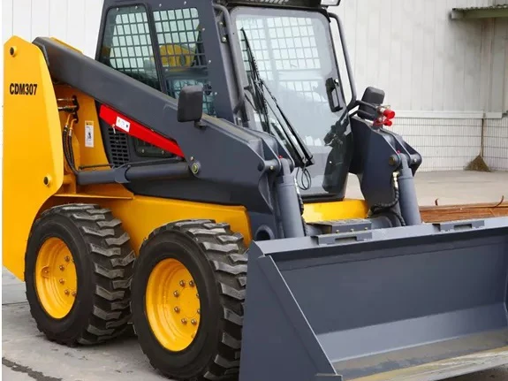 Лидер продаж длинная колесная база мини-погрузчик 760 кг CDM307 по лучшей цене