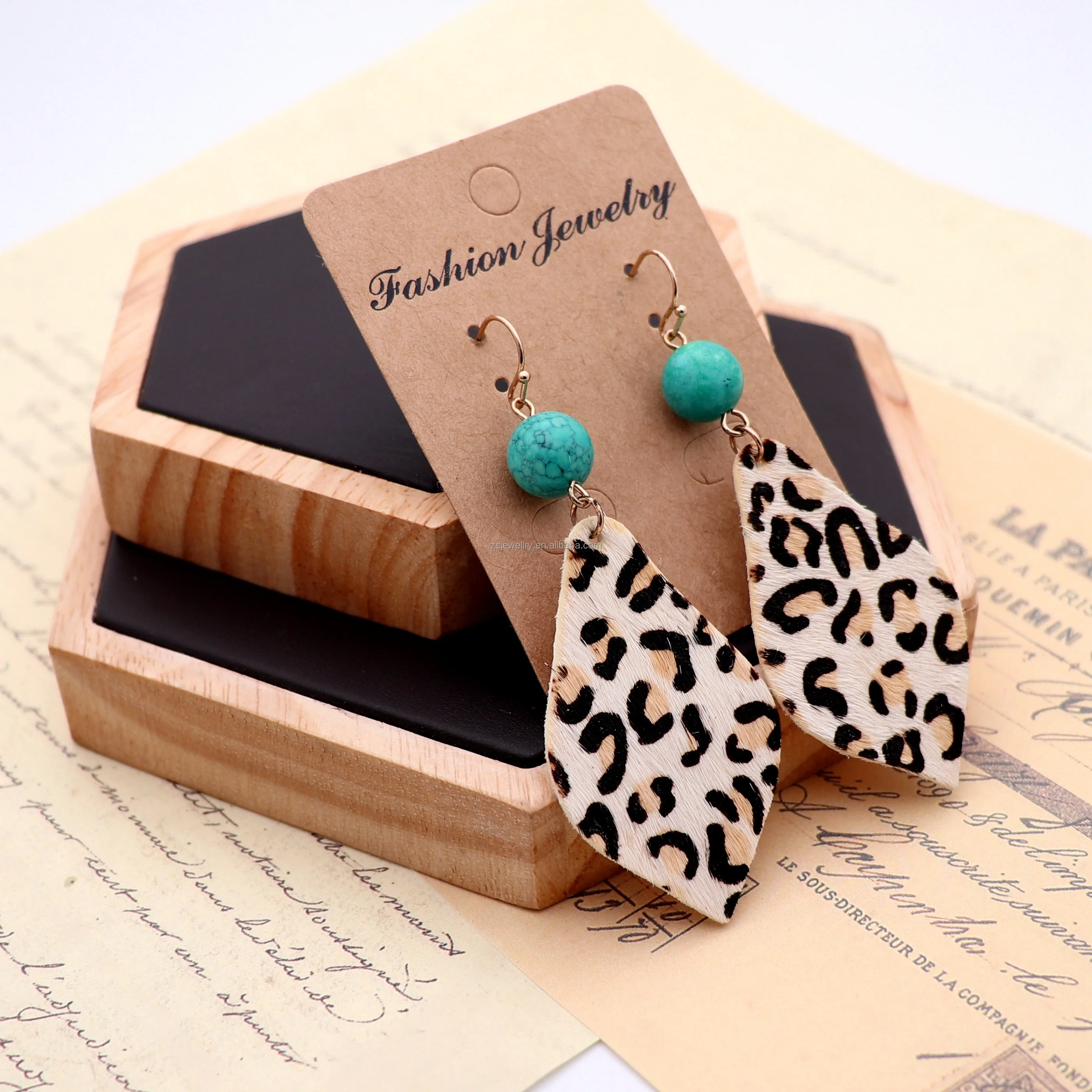 Turquoise Gold Plated Women Fashion Genuine Lady Metal Twisted Cooper Alloy Weave Jewelry Portable Cow Faux Leather Earrings