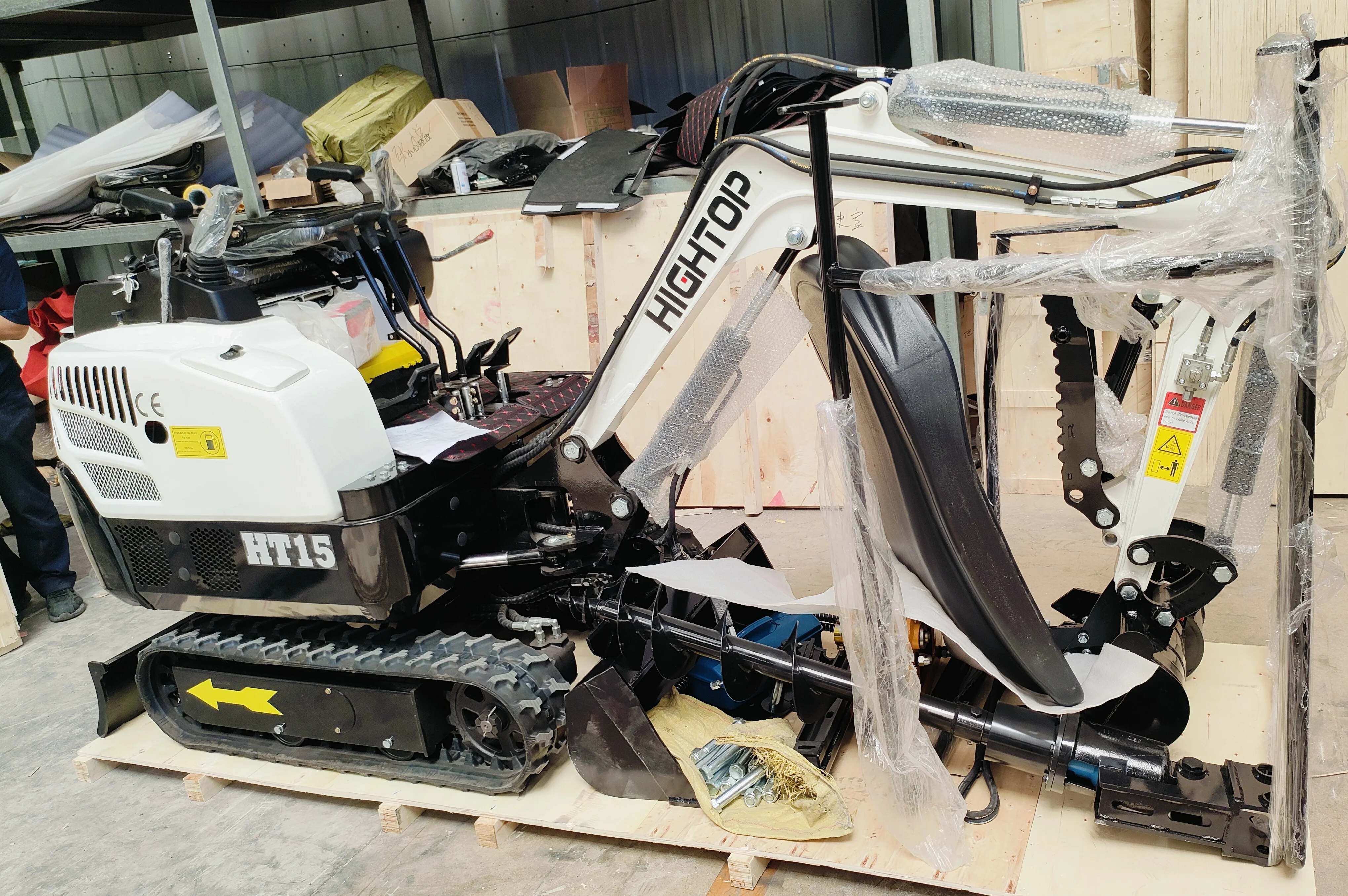 1500KG small excavator mini excavators cralwer mini digger for sale