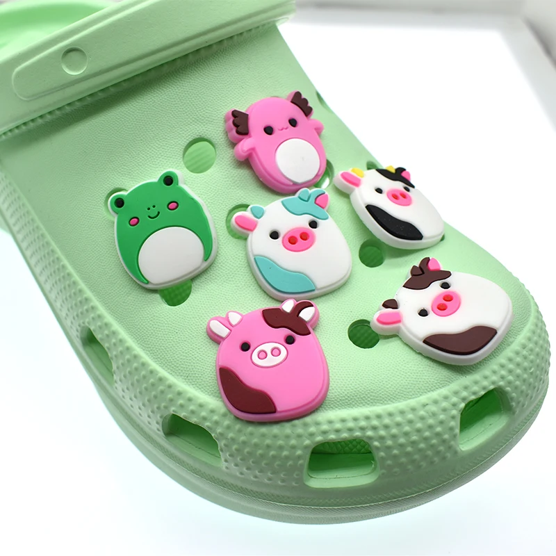 Ready to ship luxury designer croc shoe charms pvc croc charms luxury designer for adults sandals