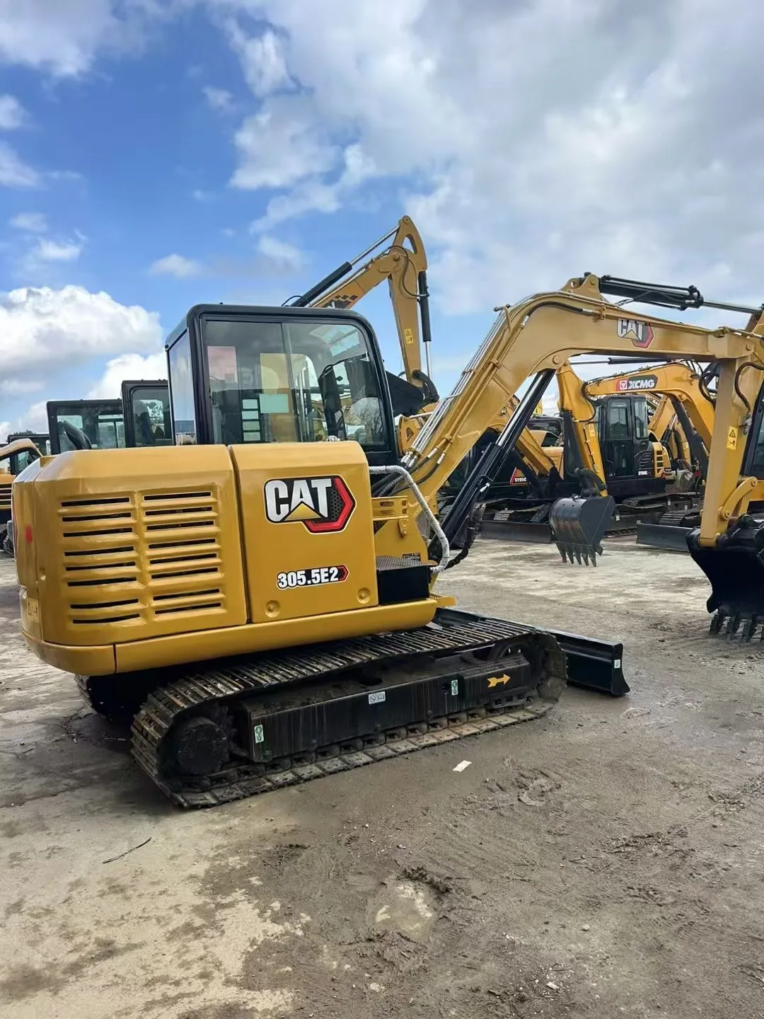 Hot Market Sale Originally Japan Brand CAT 305.5E2 Crawler Used Excavator 5.5 Ton  Mini Excavator Mini Loader With Cheap Price