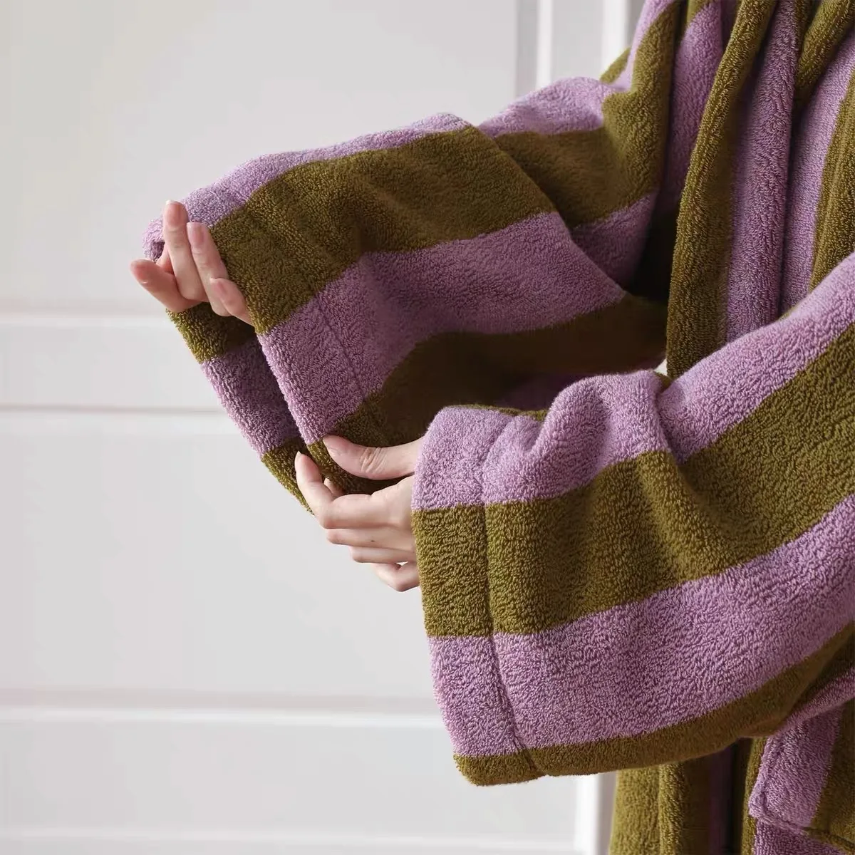 Oeko tex 100 long mens dressing gown luxury bathrobe soft absorbent stripe cotton terry robe with hood