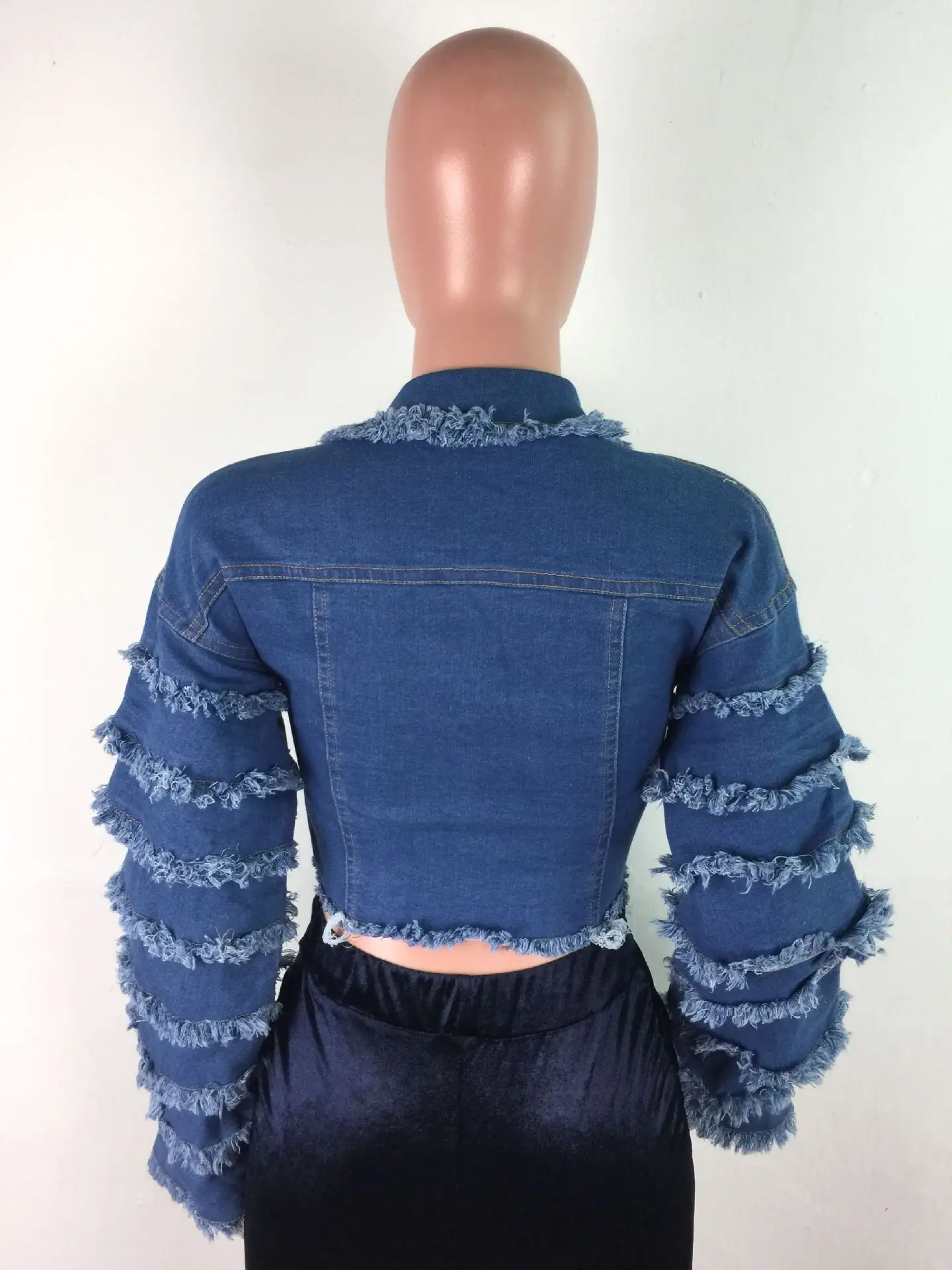 2021 New style ladies frayed fringe style blue denim jacket bell short-sleeved flared jeans jacket for women