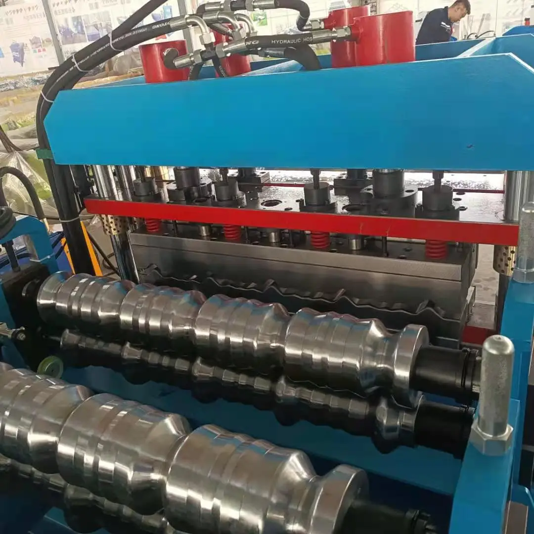 ZTRFM OEM ODM Customized High Speed Galvanized Roofing Sheet Roof Tile Roof Panel Making Machine