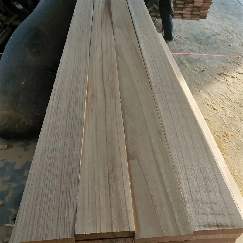 Factory directly supply  saw timber paulownia wood nature color without glue for surftboard /Ski wood core