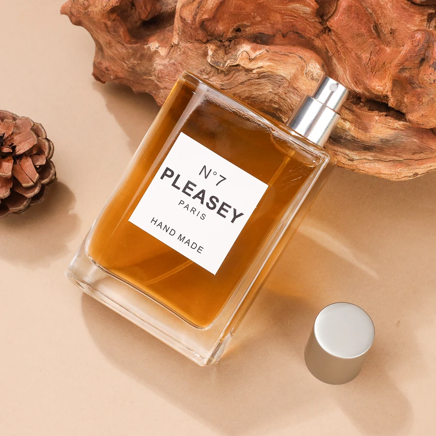 Unique Design 100ml Flat Square Luxury Glass Perfume Bottle With Mist Pump Sprayer Customized Label For Men Perfume Packing