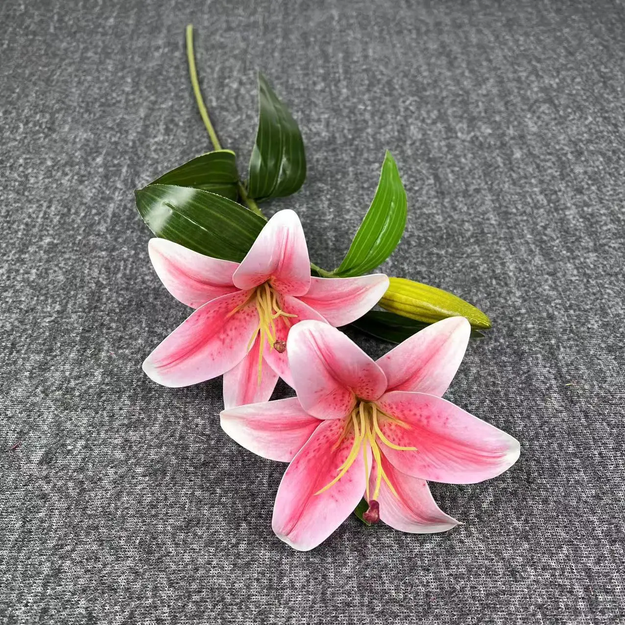 Artificial 3D Lily Flower Silk Lily Bouquet Party Headwear Wedding Decorative flower Fashion Garland