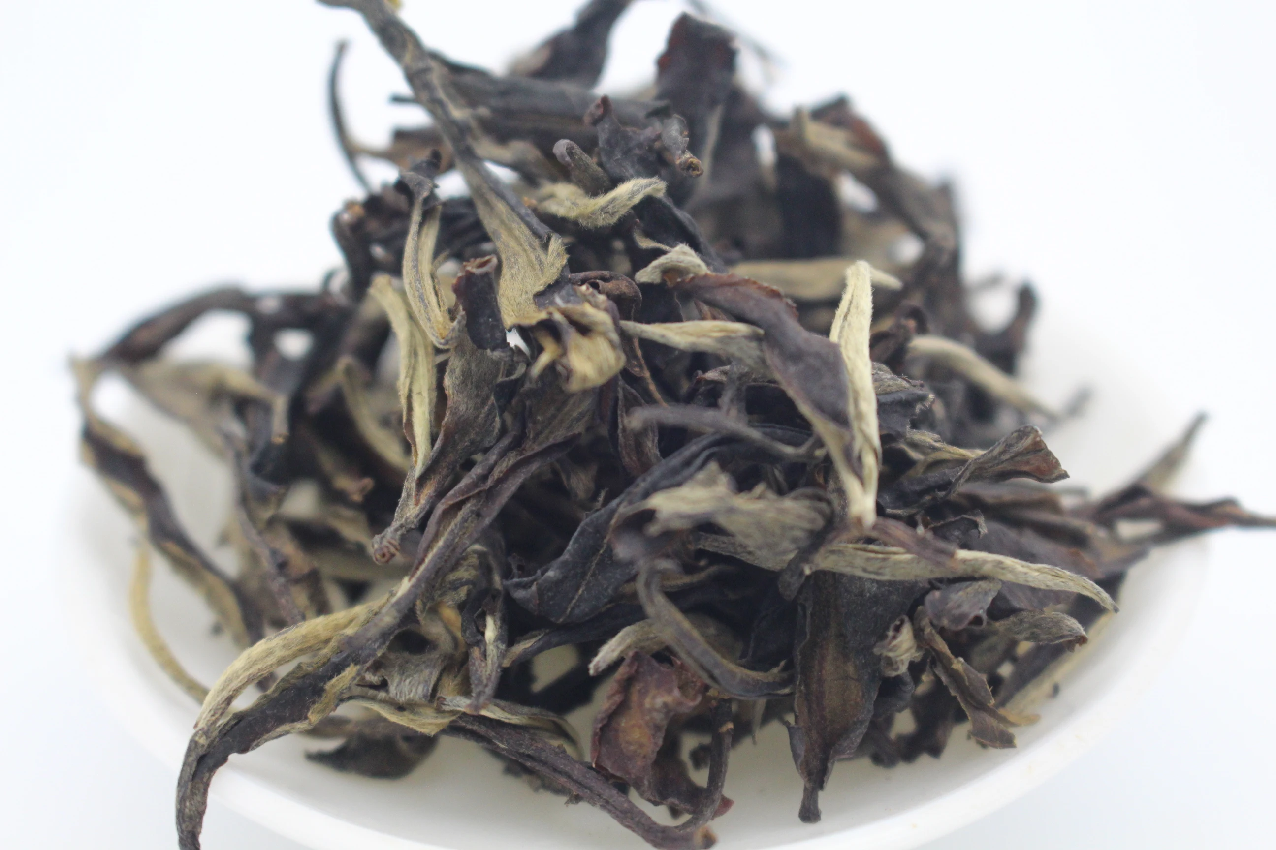 Famous China White Peony Tea Wholesale High Quality High Grade Pai Mu Dan Tea From Fuding