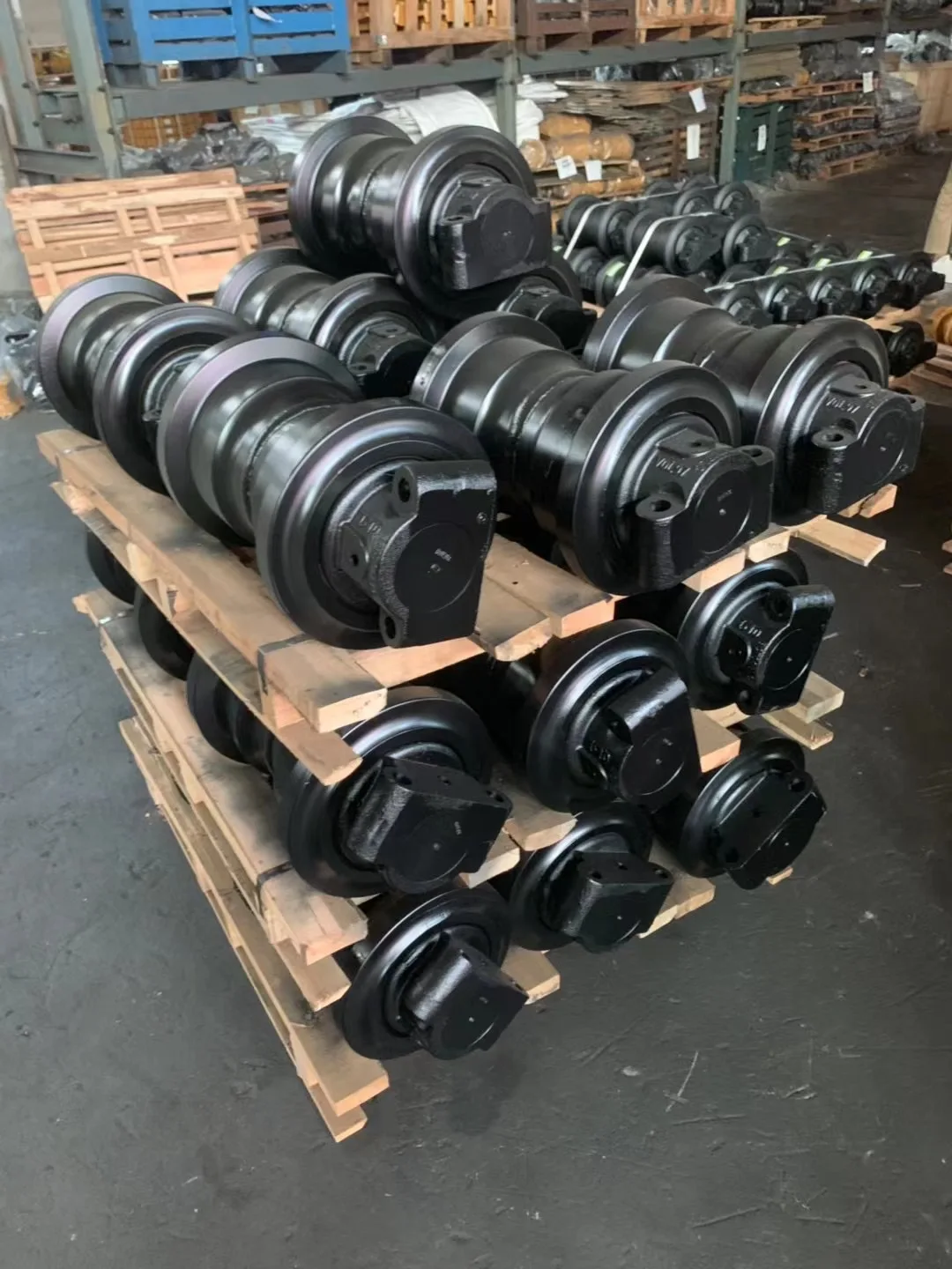 Excavator  Spare Parts Track Roller Wholesale PC200 Fit for  Excavator Undercarriage Parts 20Y-03-00016