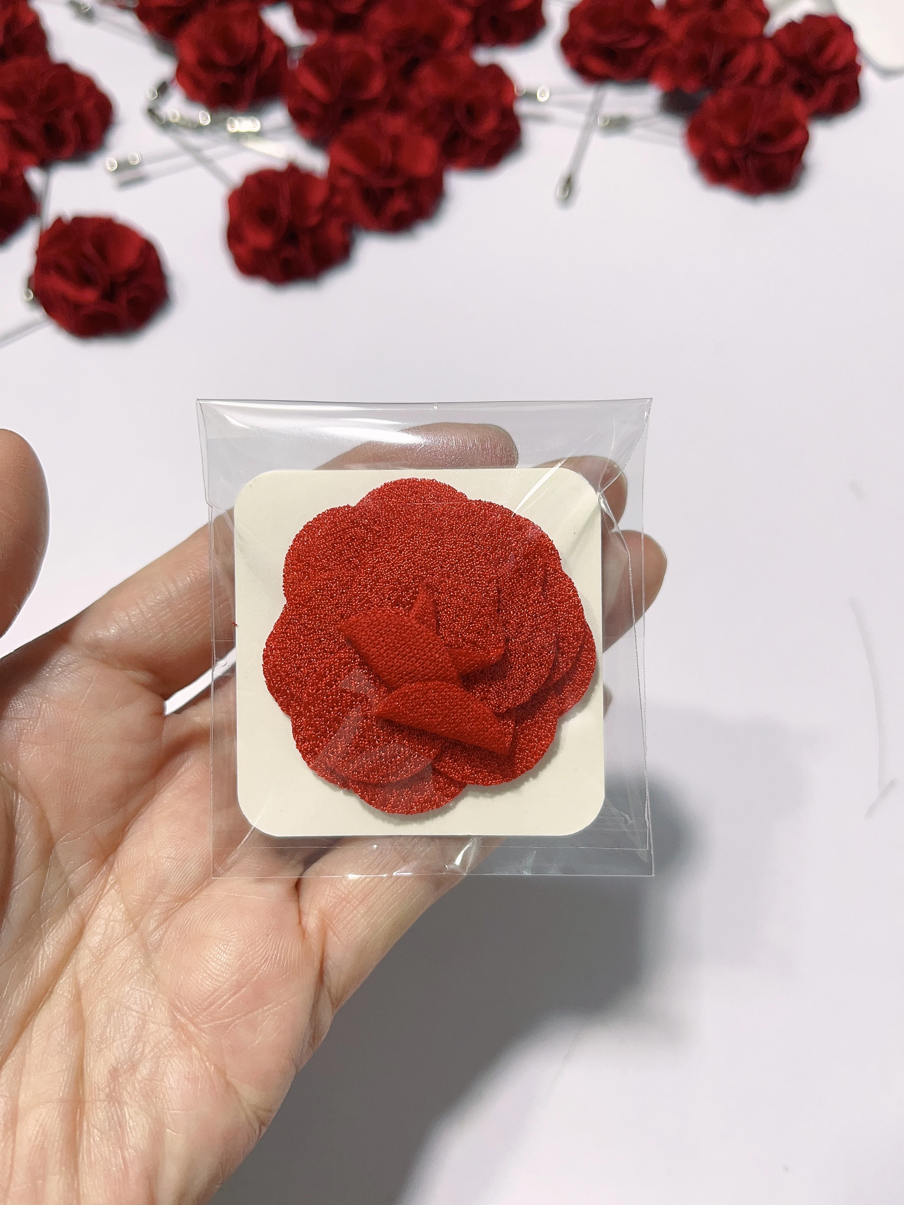 Hot Selling Manufacturer Custom Designer Magnet Back Brooches Strong magnetic flower lapel pins for men suit