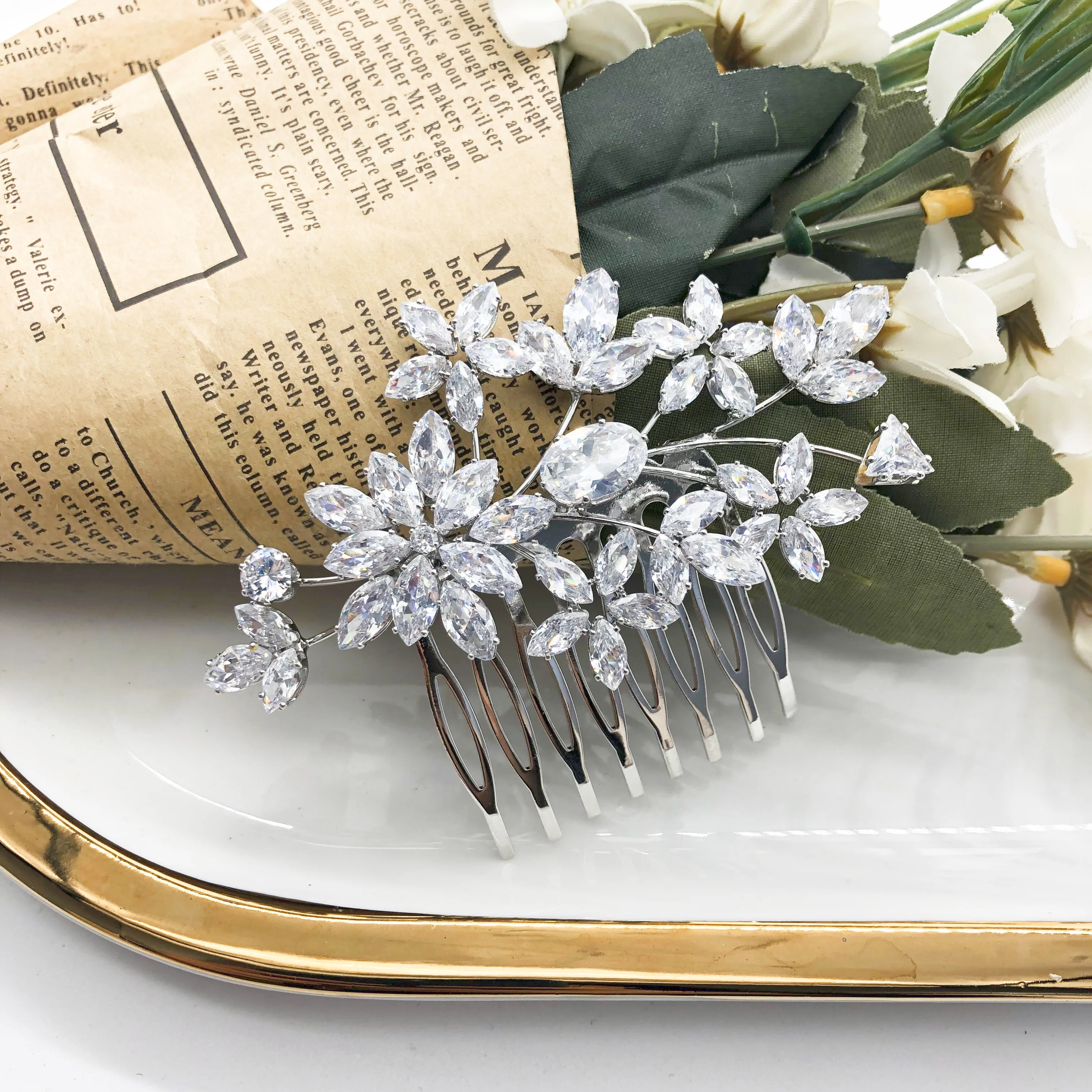 Fashion Handmade Zircon Flower Leaf Headdress Accessories Bridal Jewelry Wedding Hair Combs