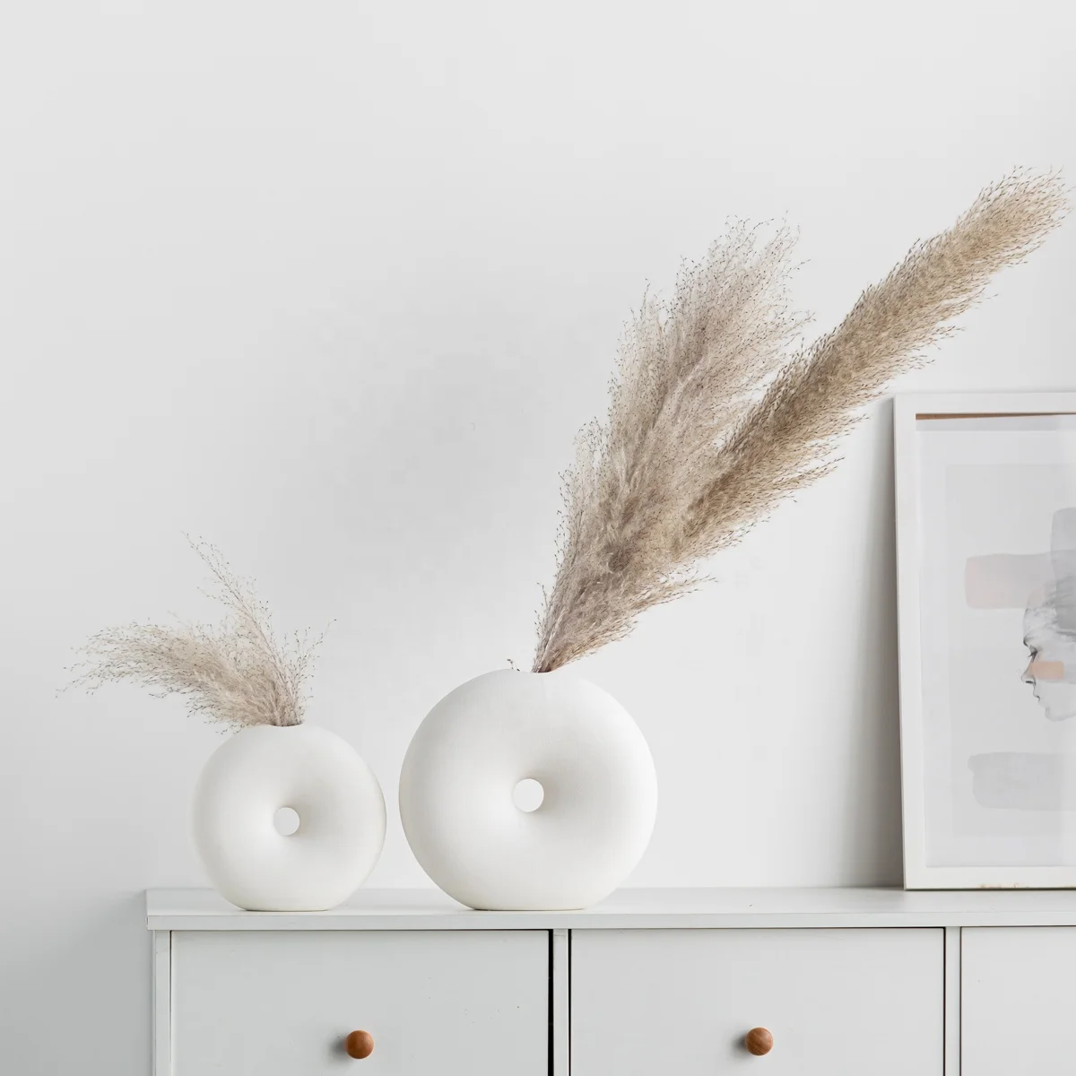 Modern Porcelain Ceramic Vase Home Decoration Wedding Shaped White Flower Vase