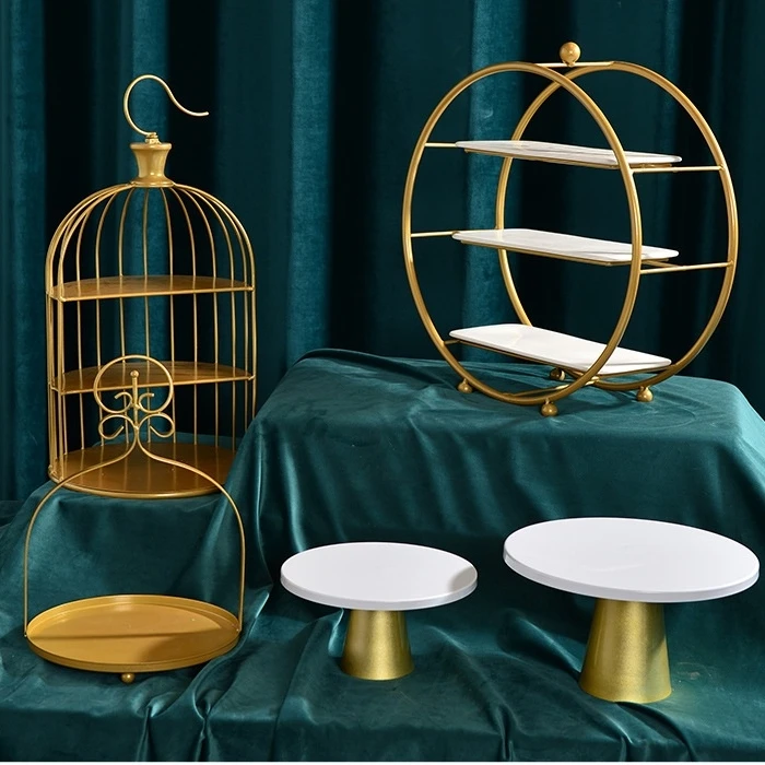 2023 hot sale Five-piece cake stand set metal stand for cake decorations pastries cupcakes cake display stand