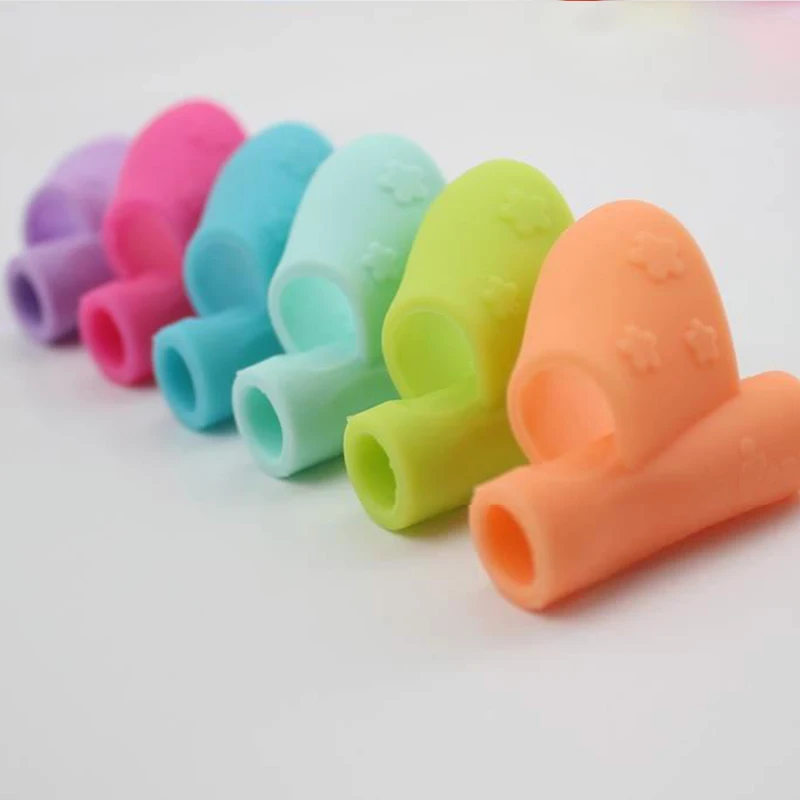 
Pencil Grips for Kids Handwriting for Preschool Silicone Pencil Holder Pen Writing Aid Grip Posture Correction Tool for kids 