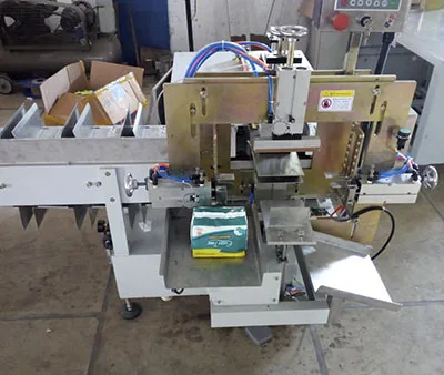 Qualities product sanitary napkin packing machine full automatic