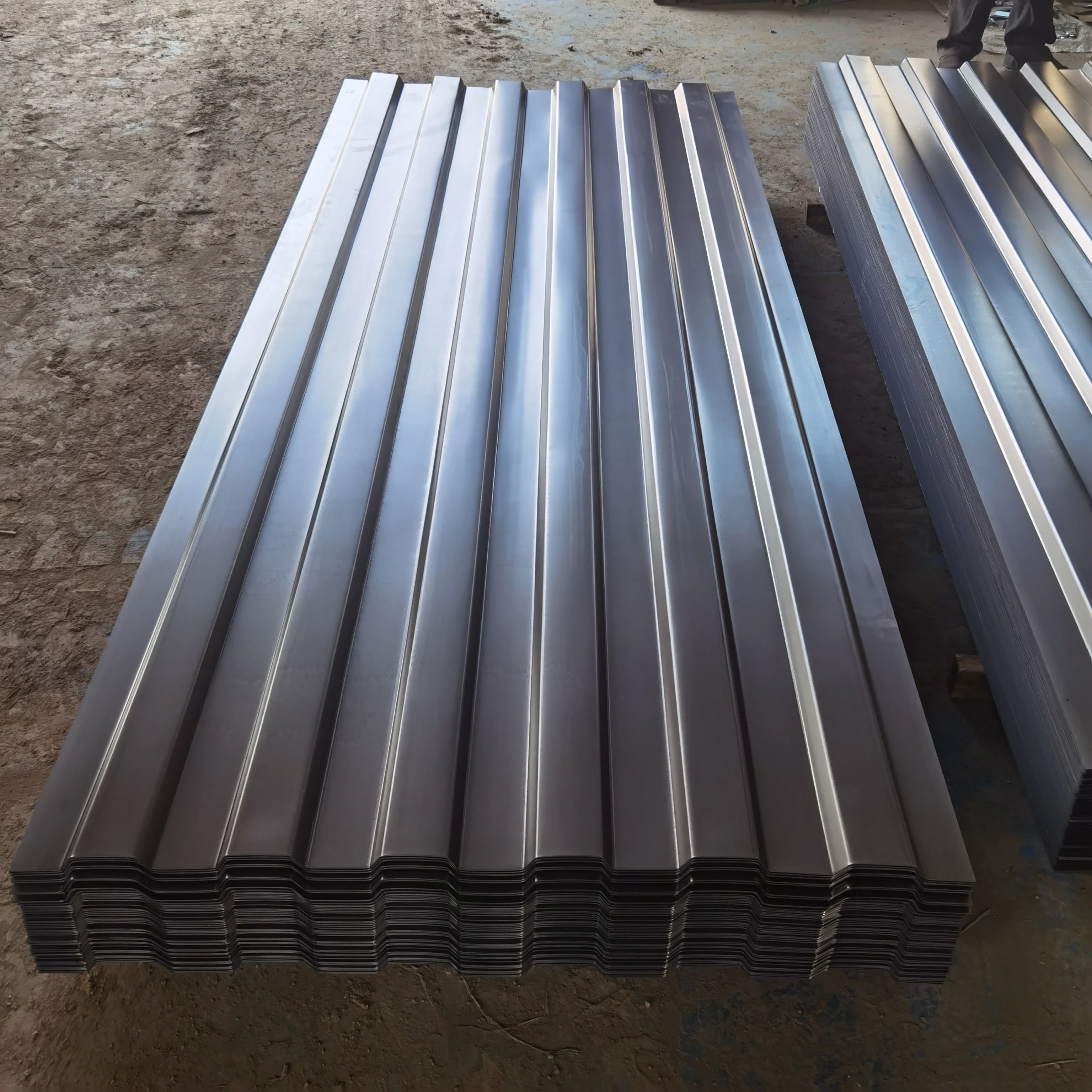 China factory manufacture customized special container house corrugated steel panel
