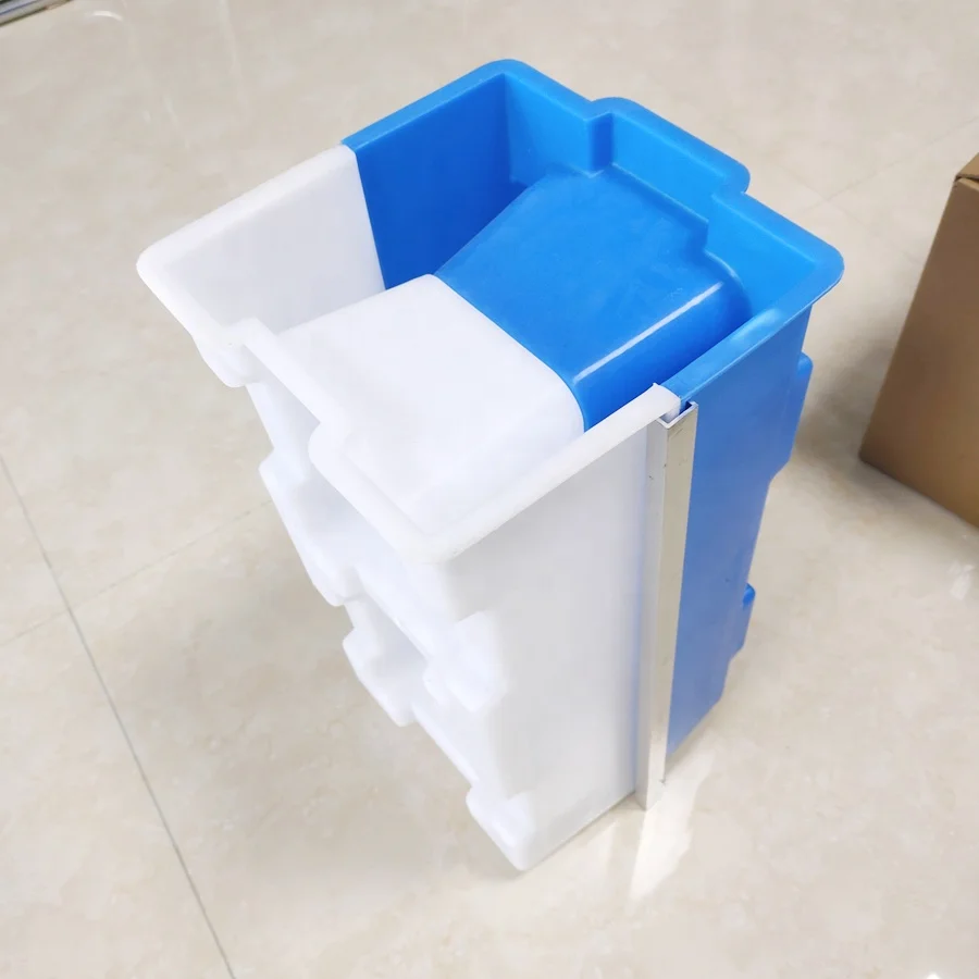 Plastic interlock mould for concrete blocks
