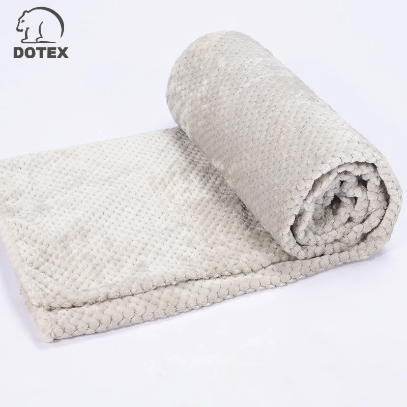 OEKO Certificated High Quality Luxury Faux Fur Reversible Super Soft PV Plush  Blanket