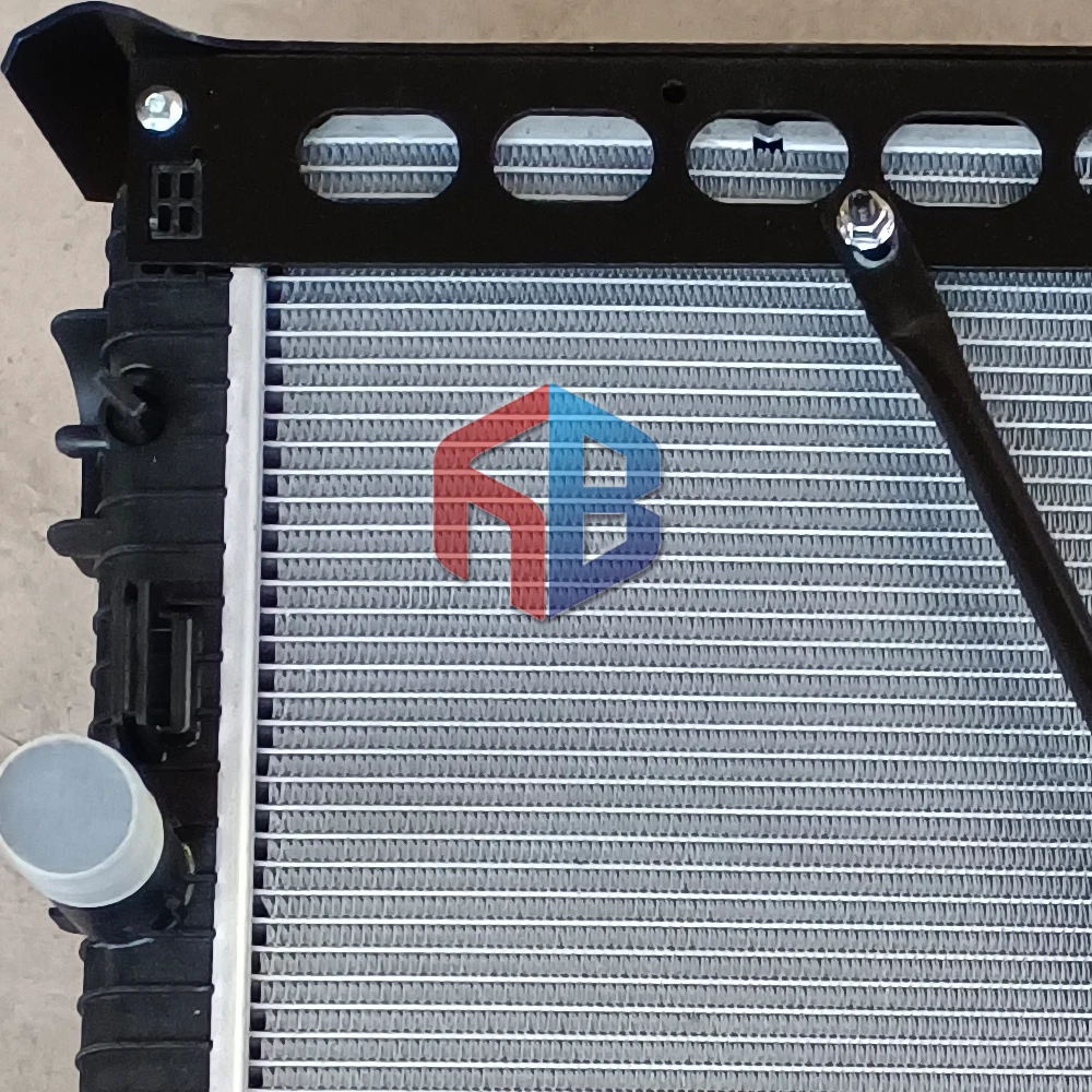 1940148/2049371/606496 High quality auto cooling system radiator for DAF CF truck aluminum brazing radiator manufacturer