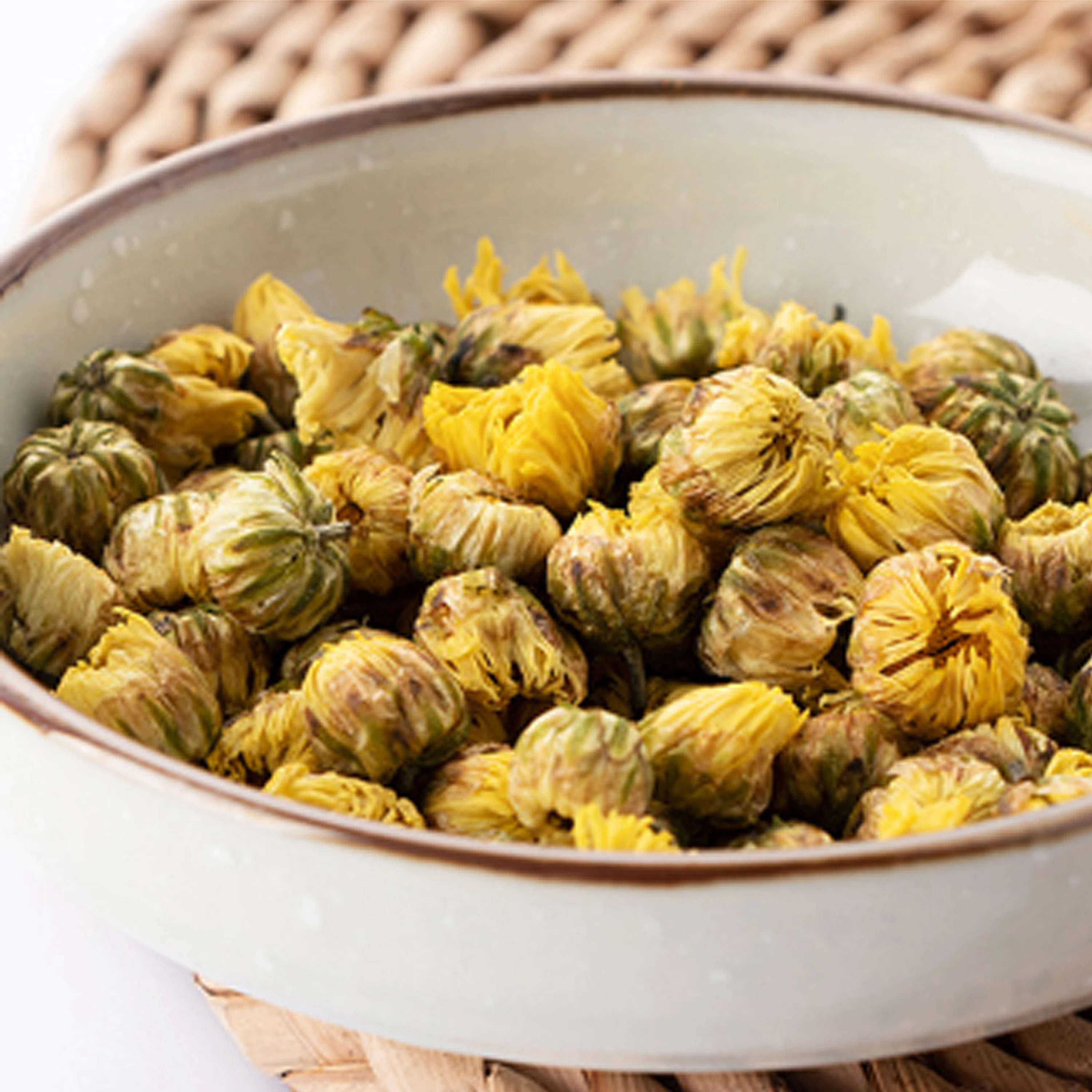 Wholesale Prices Natural Dried Chrysanthemum Herbal Flower Blooming Tea