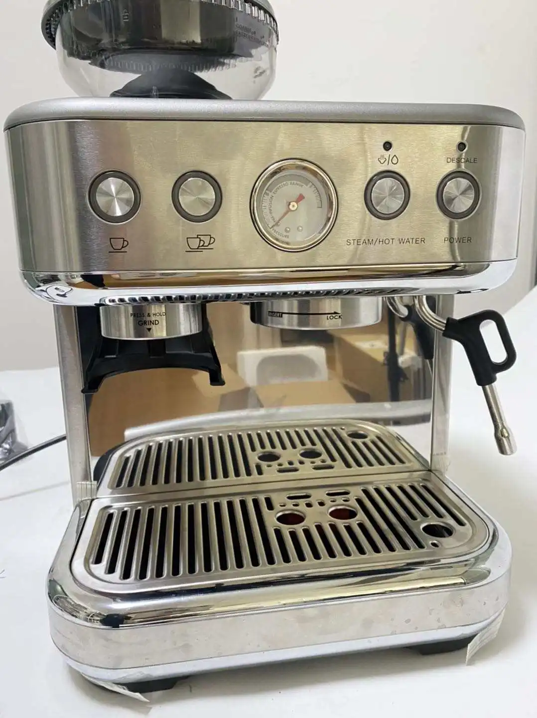 Large capacity mill bin equipped with 260g large no additional purchase of bean grinder coffee maker