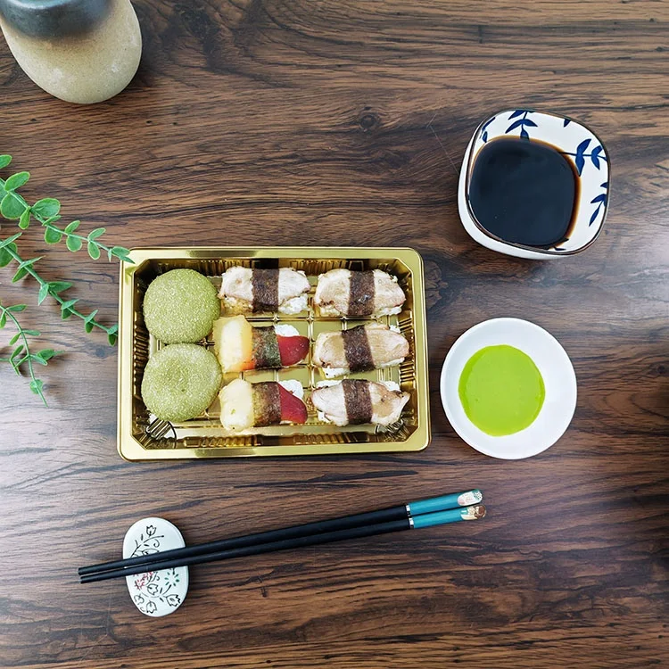 Custom Plastic Blister Anti Fog Lid Shallow Circle Gold Take Out To Go Disposable Sushi Pet Plates Dishes Set For Restaurant