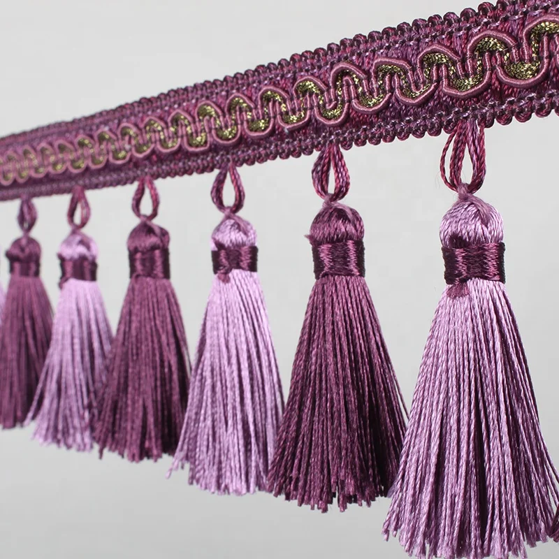 
TJ18032404 Red Tassel Fringe With Colorful Yarn Decorate Cushion Cover 