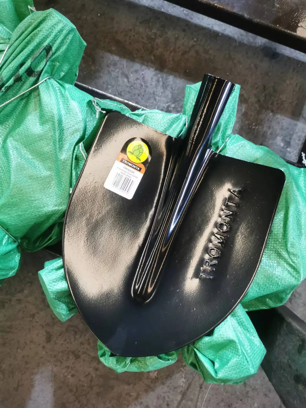 2022 year Libya market HANDLE SHOVEL