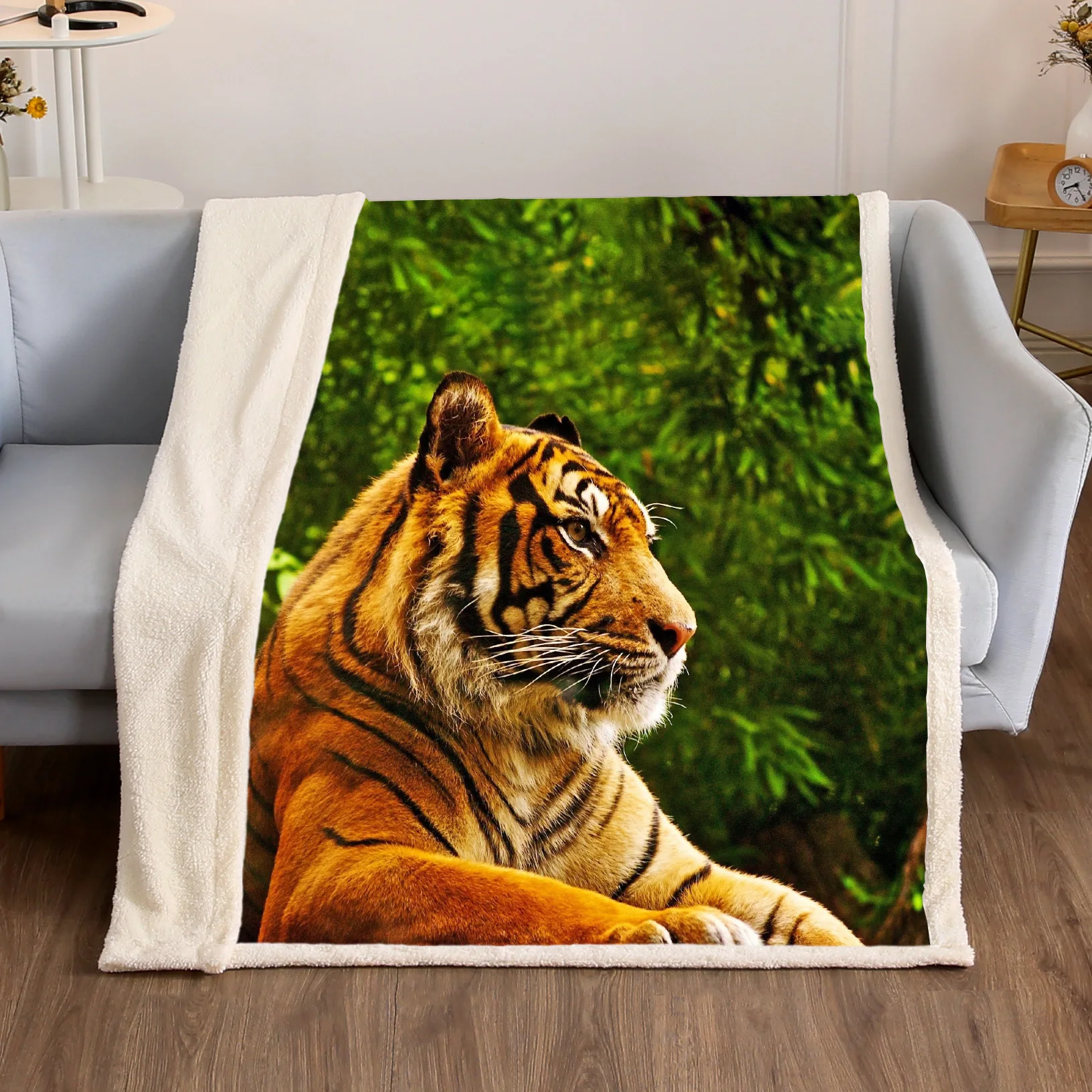 Custom Pattern Size Sofa Fleece Blanket Wholesale Sherpa Polar Wool Blankets For Winter