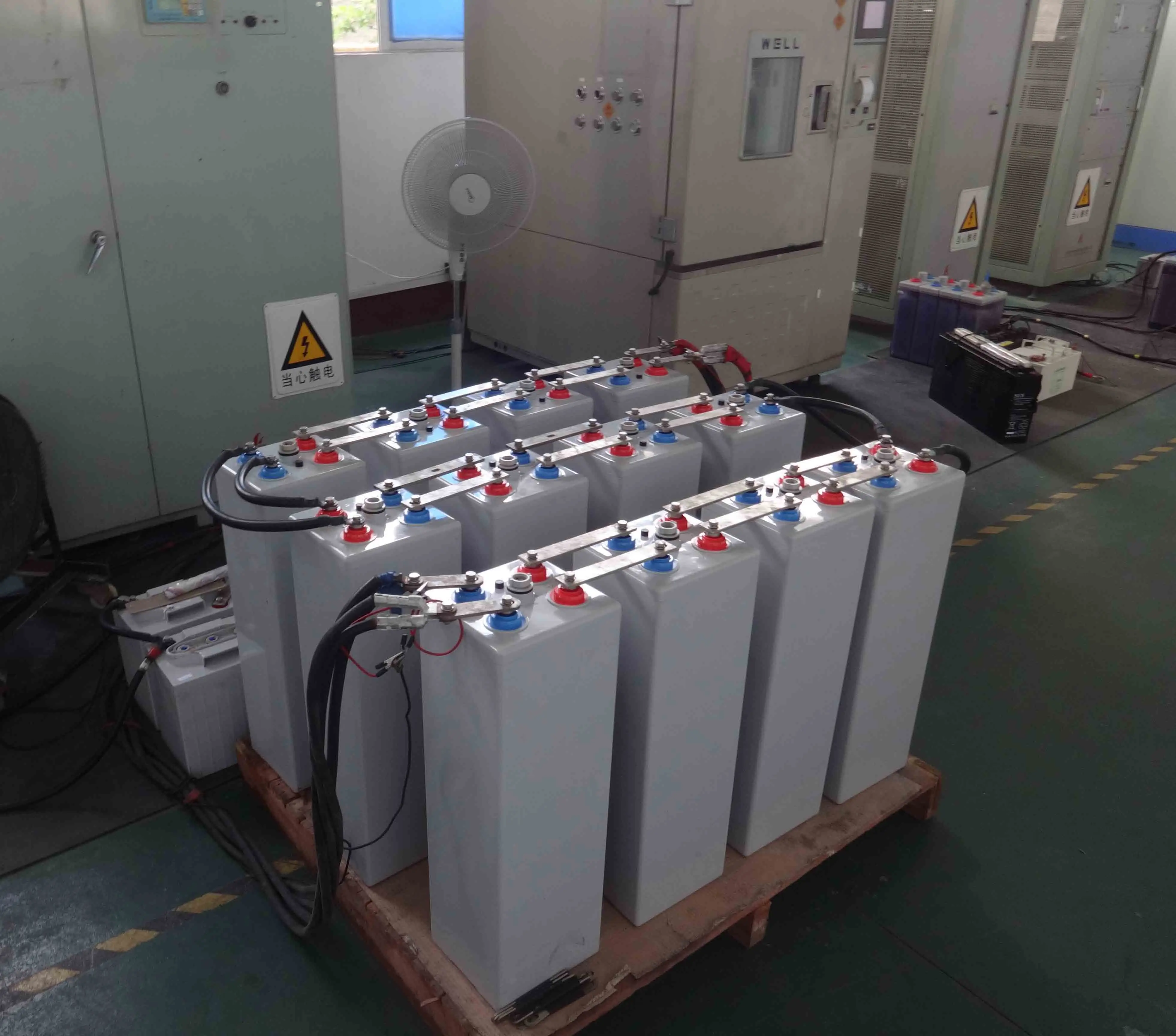 Rechargeable Deep Cycle Sealed Lead Acid OPzV battery 2v 250Ah